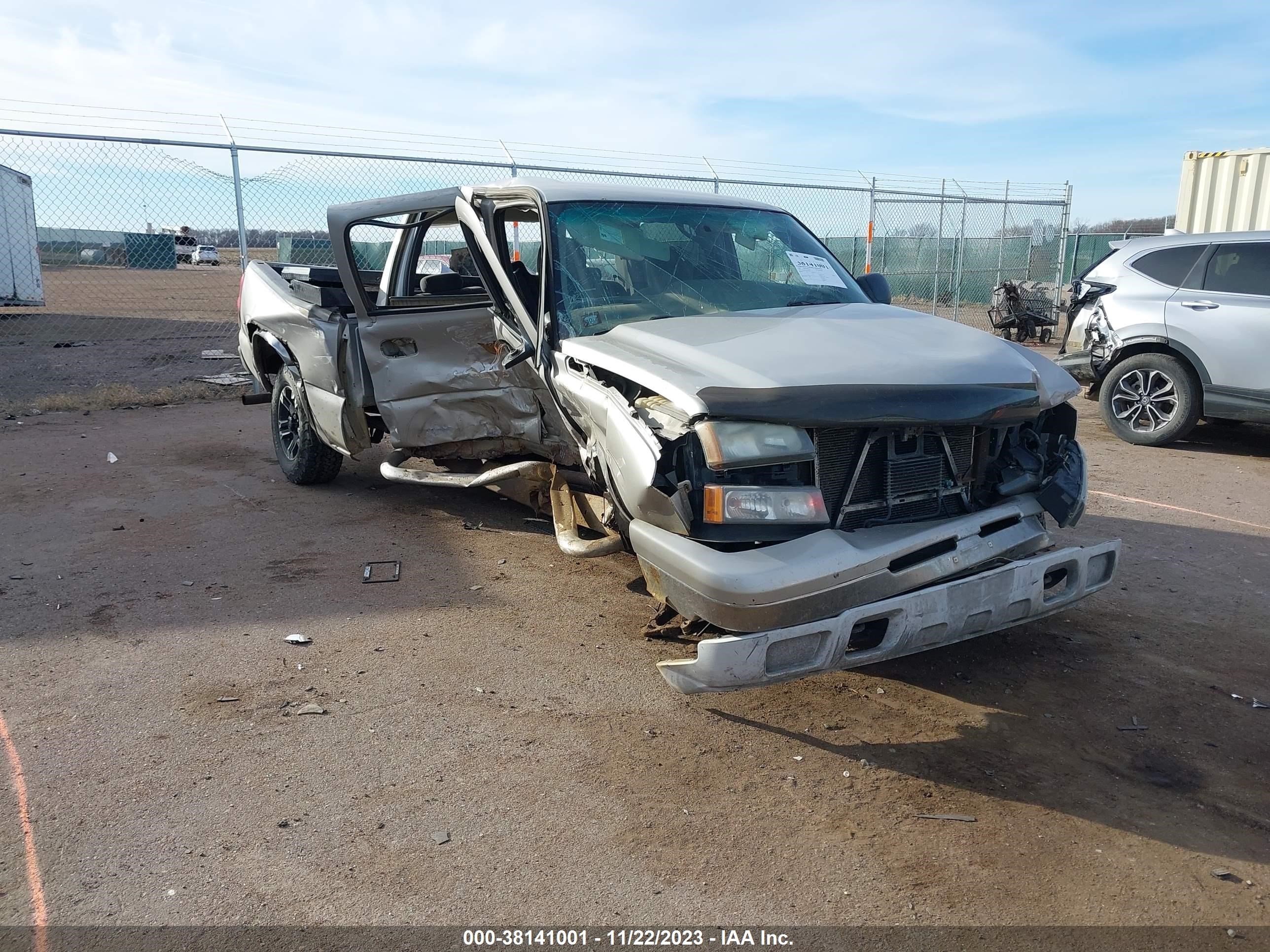 Photo 5 VIN: 2GCEK13T361120917 - CHEVROLET SILVERADO 