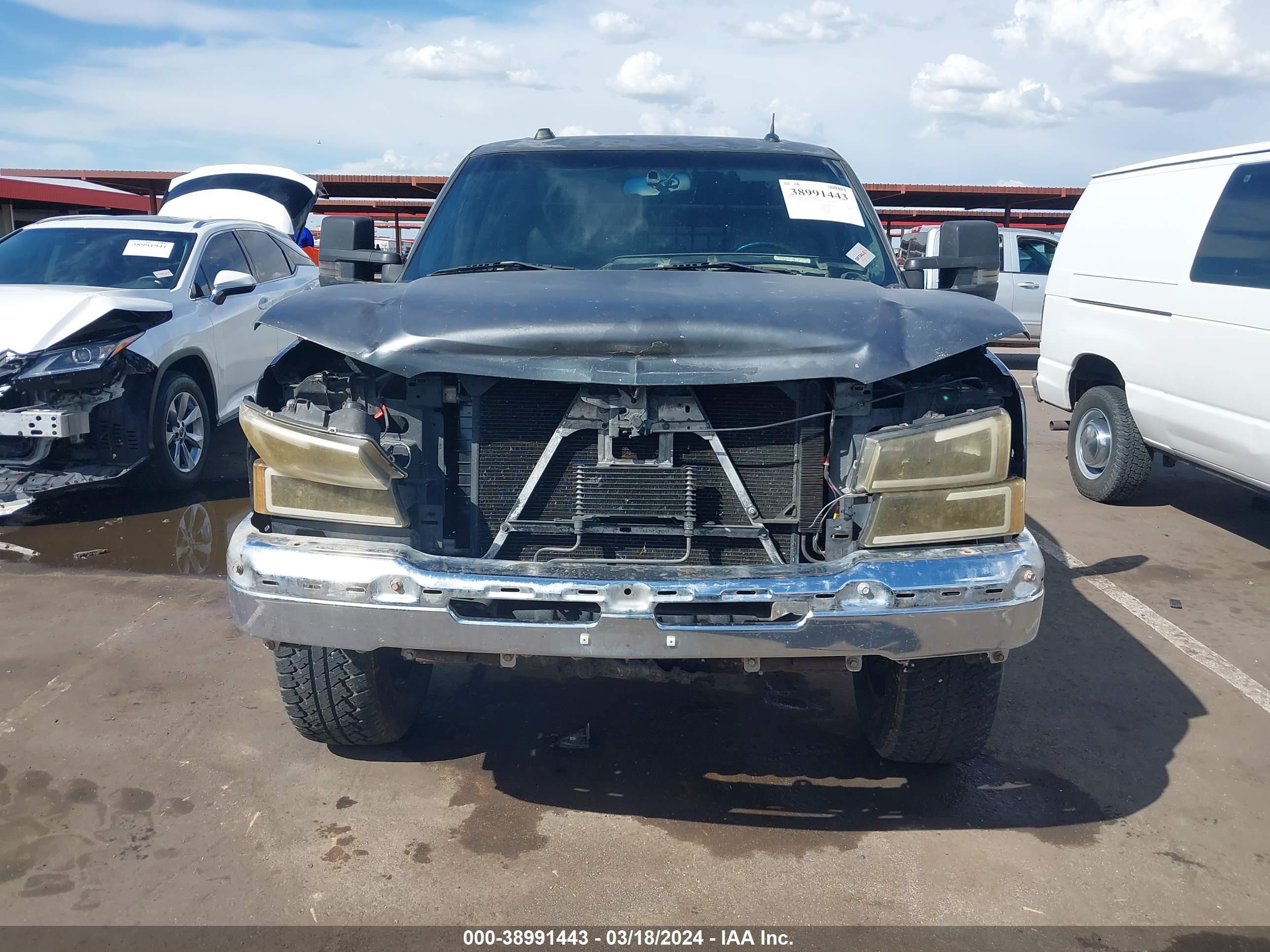 Photo 11 VIN: 2GCEK13T441346199 - CHEVROLET SILVERADO 