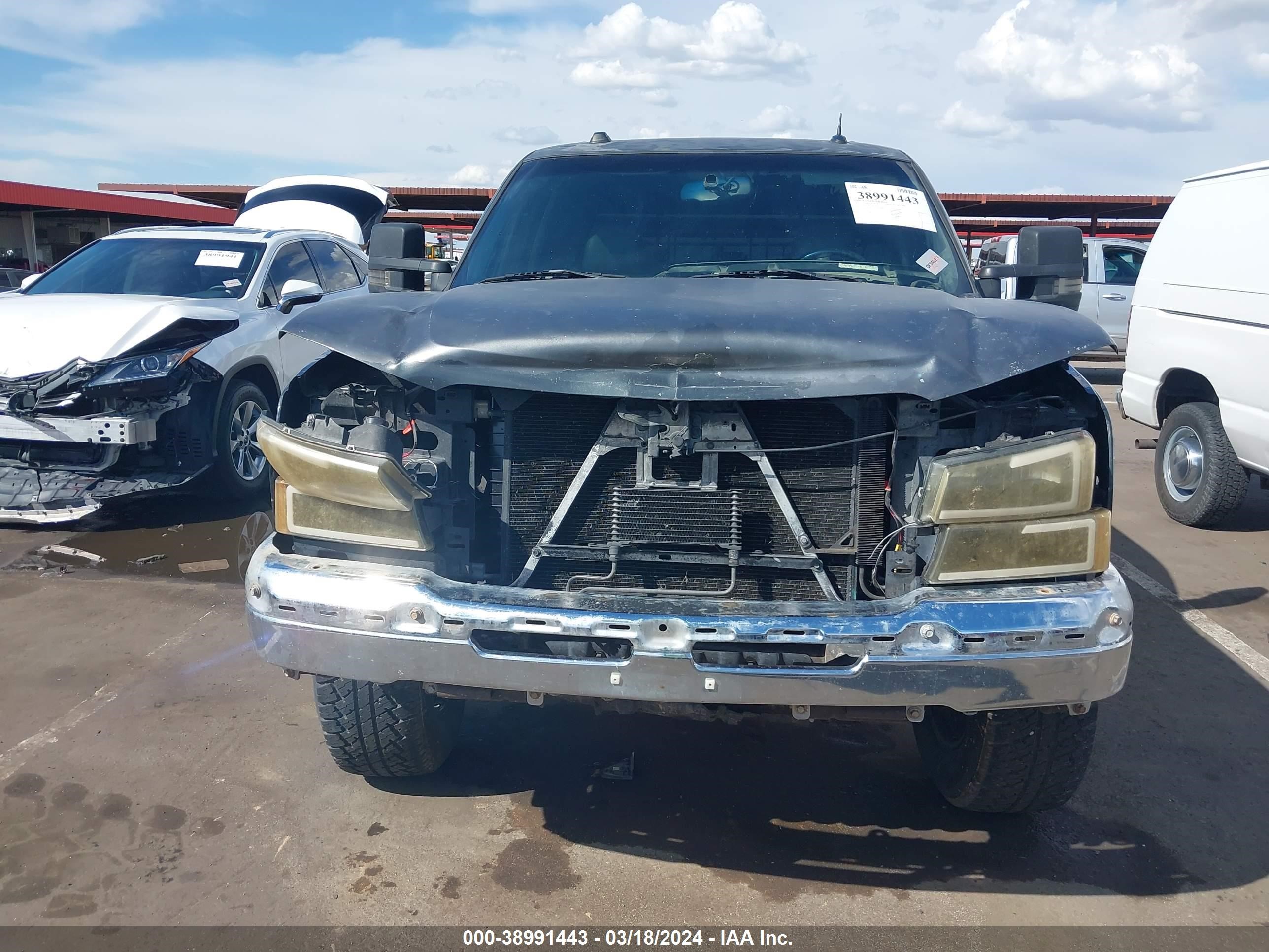 Photo 5 VIN: 2GCEK13T441346199 - CHEVROLET SILVERADO 