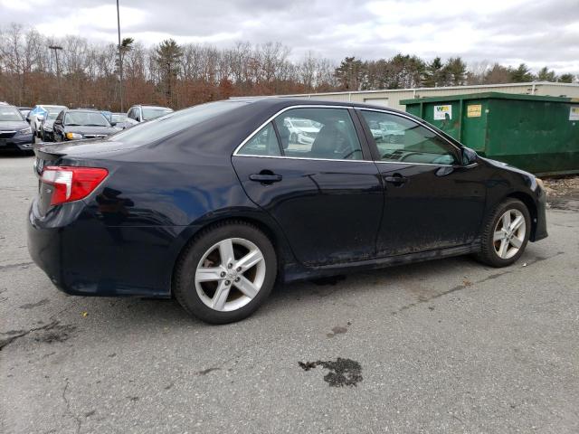 Photo 2 VIN: 2GCEK13T451220877 - TOYOTA CAMRY 