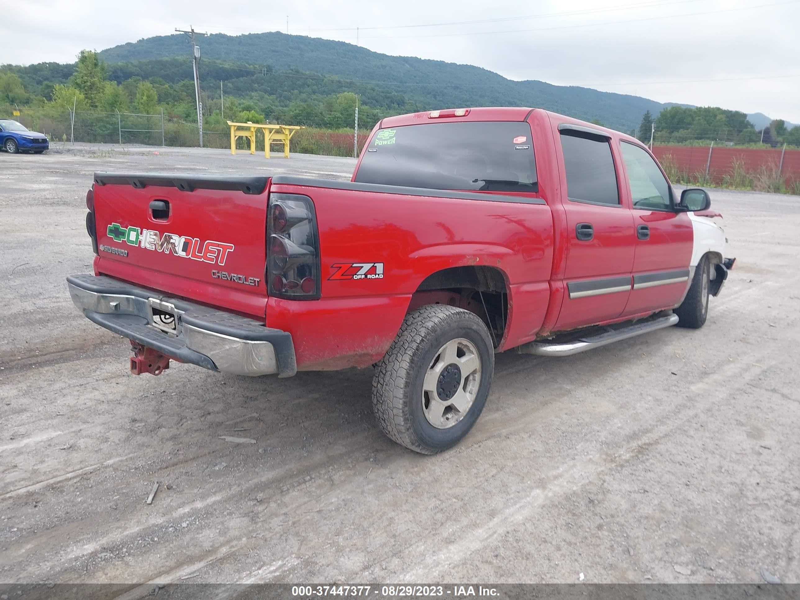 Photo 3 VIN: 2GCEK13T451258979 - CHEVROLET SILVERADO 