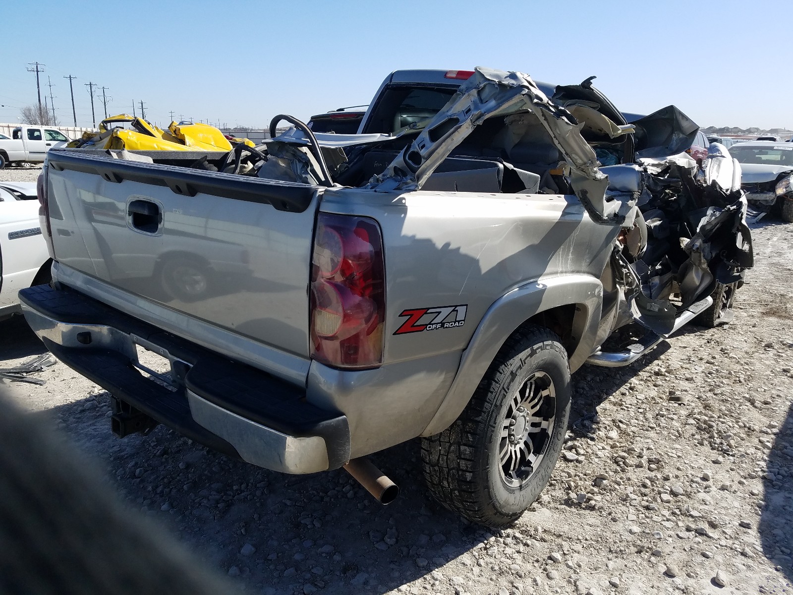 Photo 3 VIN: 2GCEK13T451383724 - CHEVROLET SILVERADO 