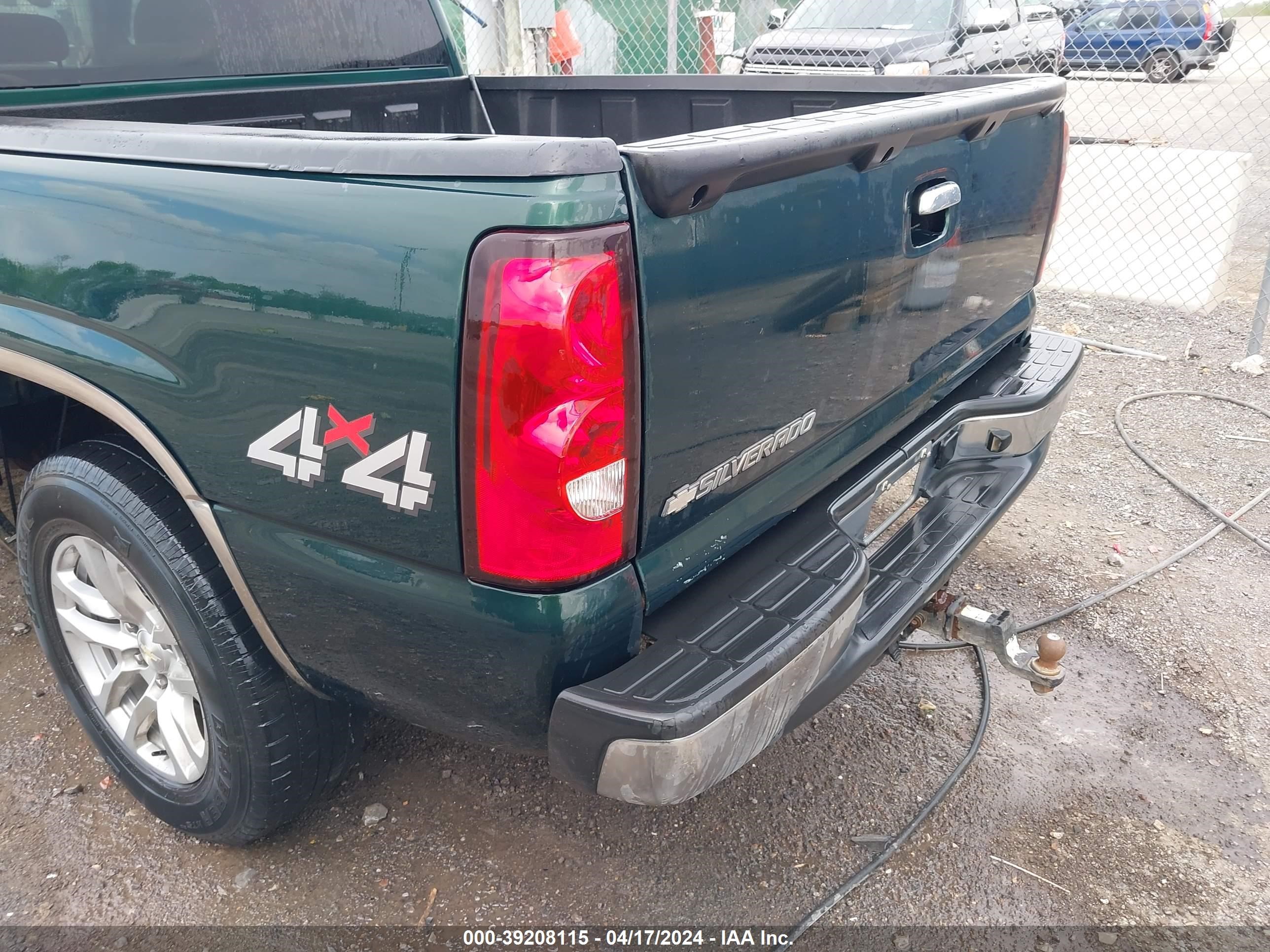 Photo 5 VIN: 2GCEK13T561124094 - CHEVROLET SILVERADO 