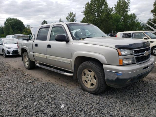 Photo 3 VIN: 2GCEK13T561126847 - CHEVROLET SILVERADO 