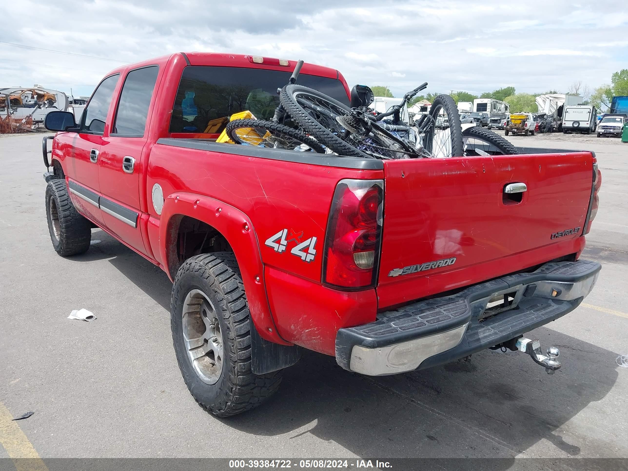 Photo 2 VIN: 2GCEK13T651126693 - CHEVROLET SILVERADO 