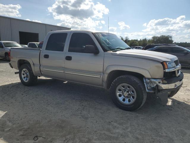 Photo 3 VIN: 2GCEK13T651141887 - CHEVROLET SILVERADO 