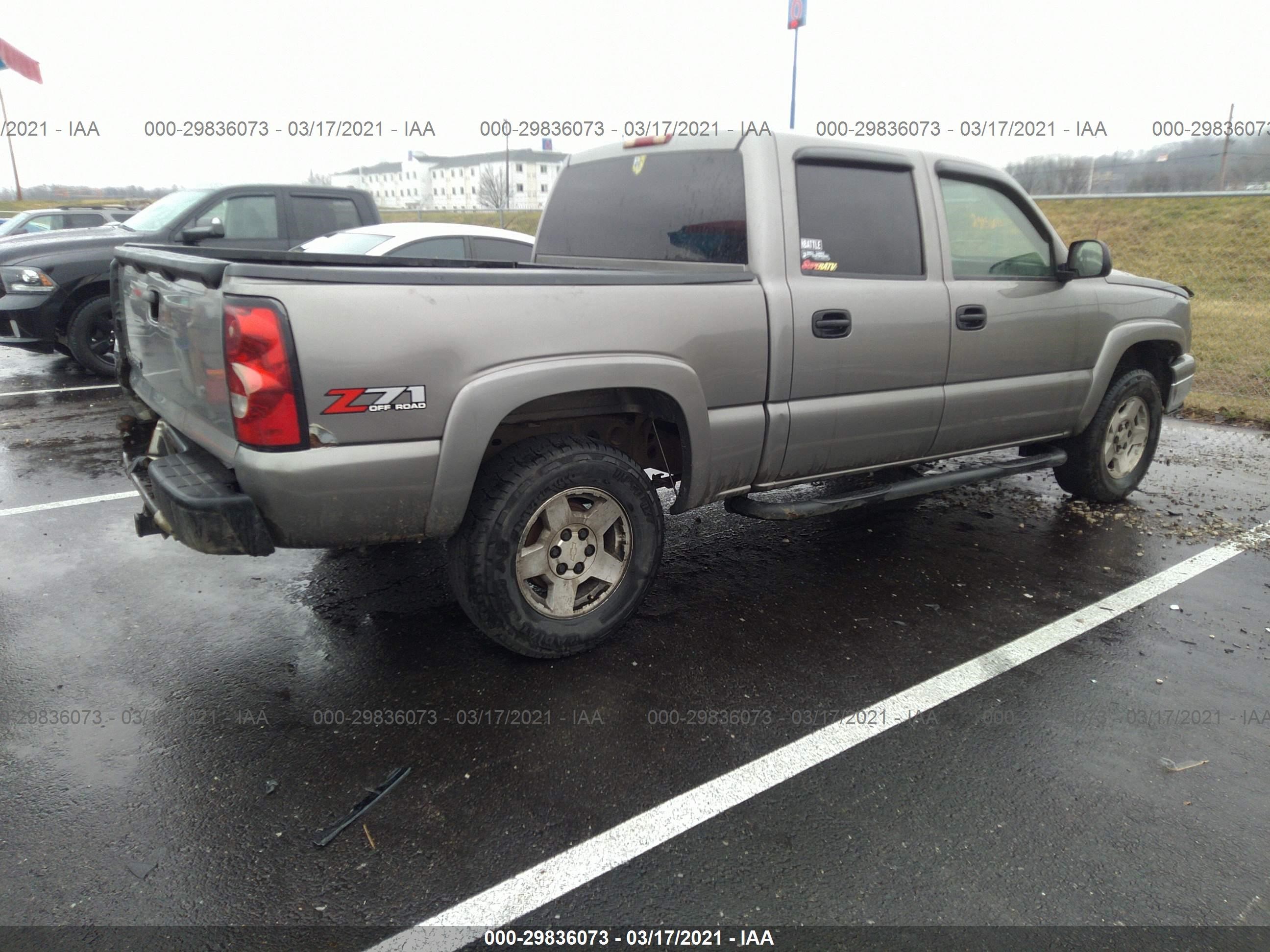 Photo 3 VIN: 2GCEK13T661193604 - CHEVROLET SILVERADO 