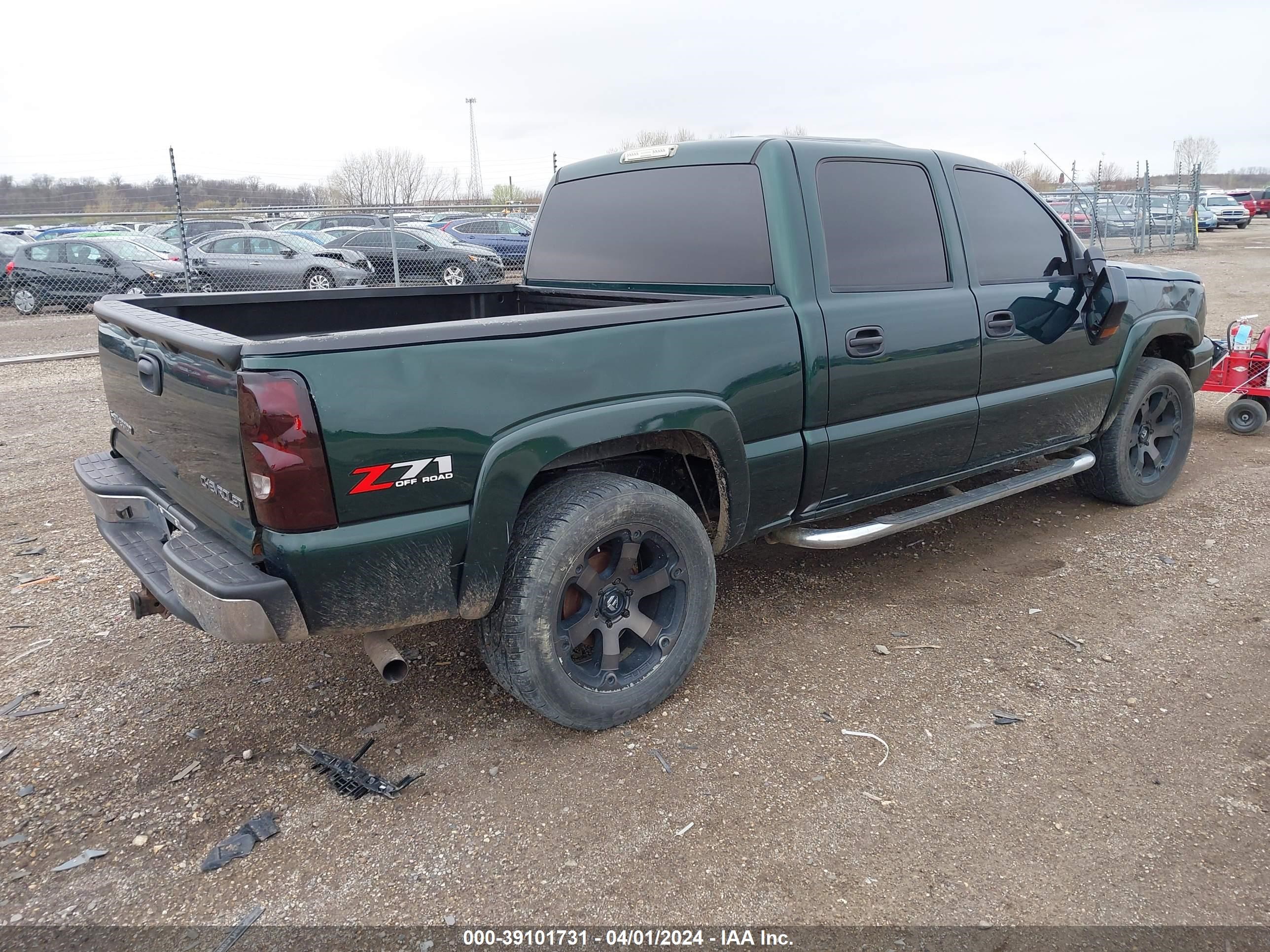 Photo 3 VIN: 2GCEK13T751129442 - CHEVROLET SILVERADO 