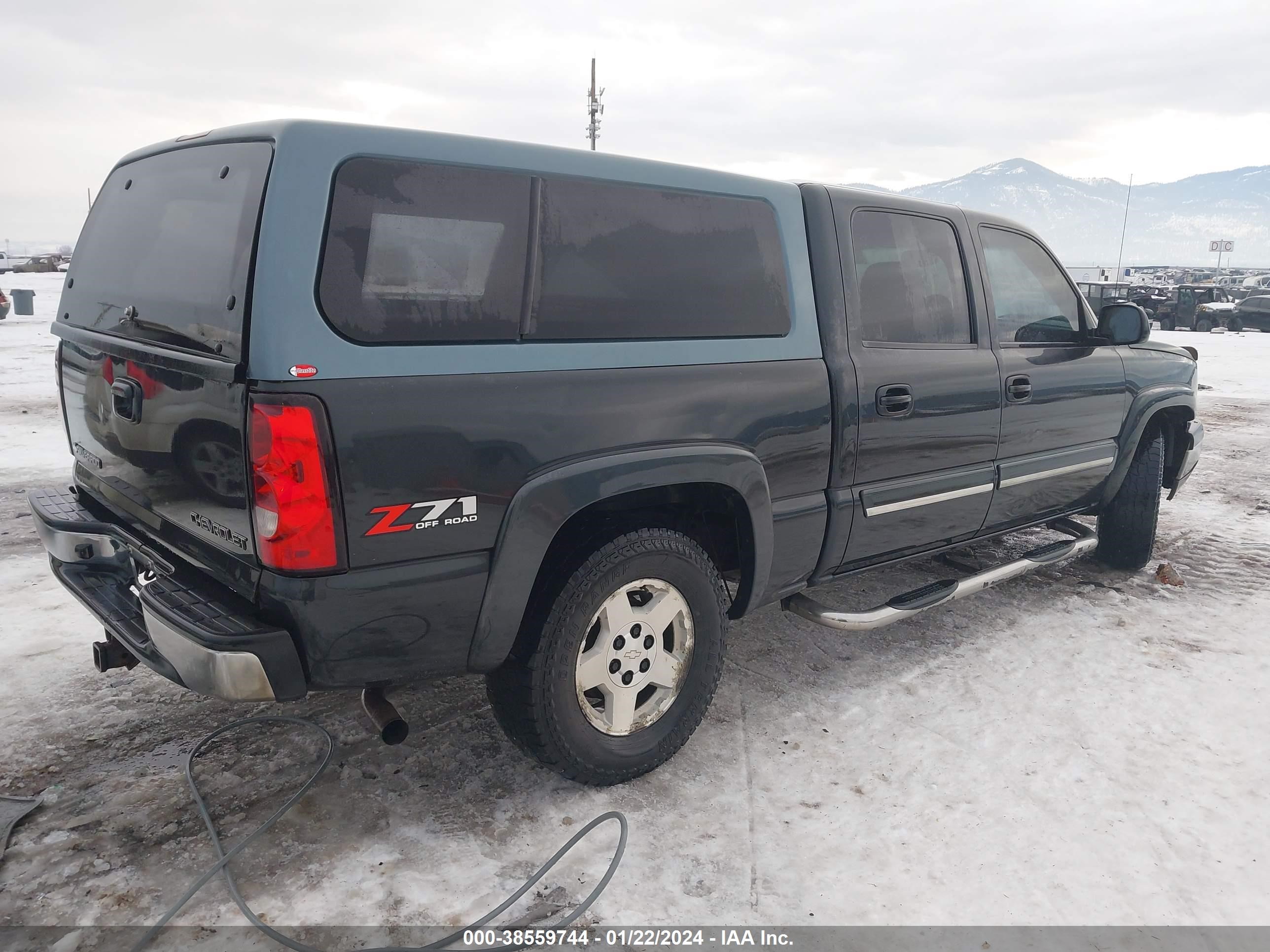 Photo 3 VIN: 2GCEK13T751278255 - CHEVROLET SILVERADO 