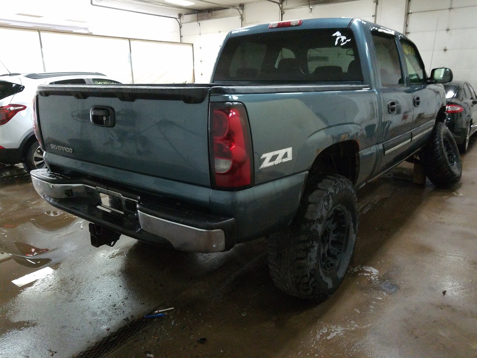 Photo 3 VIN: 2GCEK13T761115252 - CHEVROLET SILVERADO 