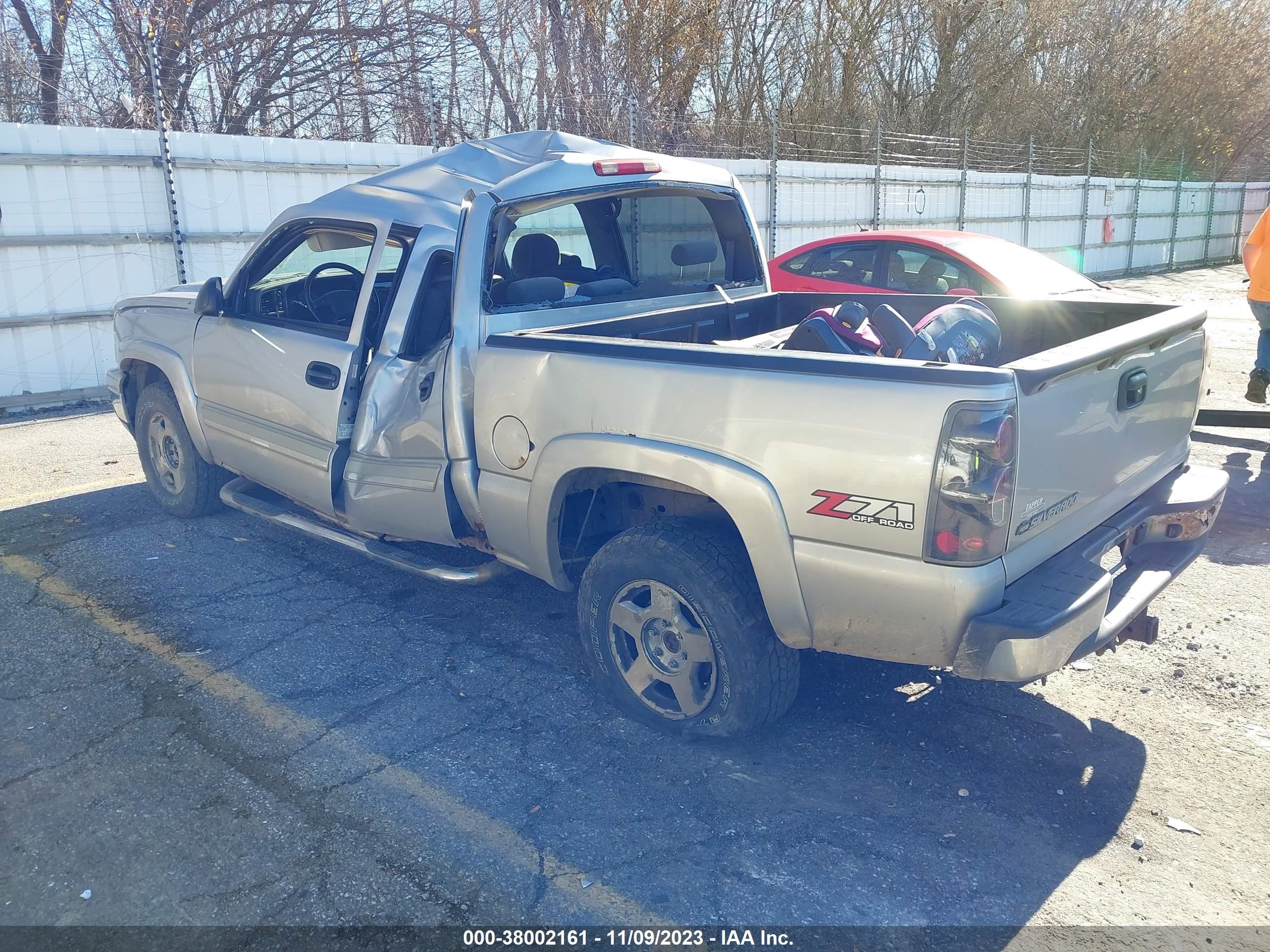 Photo 2 VIN: 2GCEK13T761154309 - CHEVROLET SILVERADO 