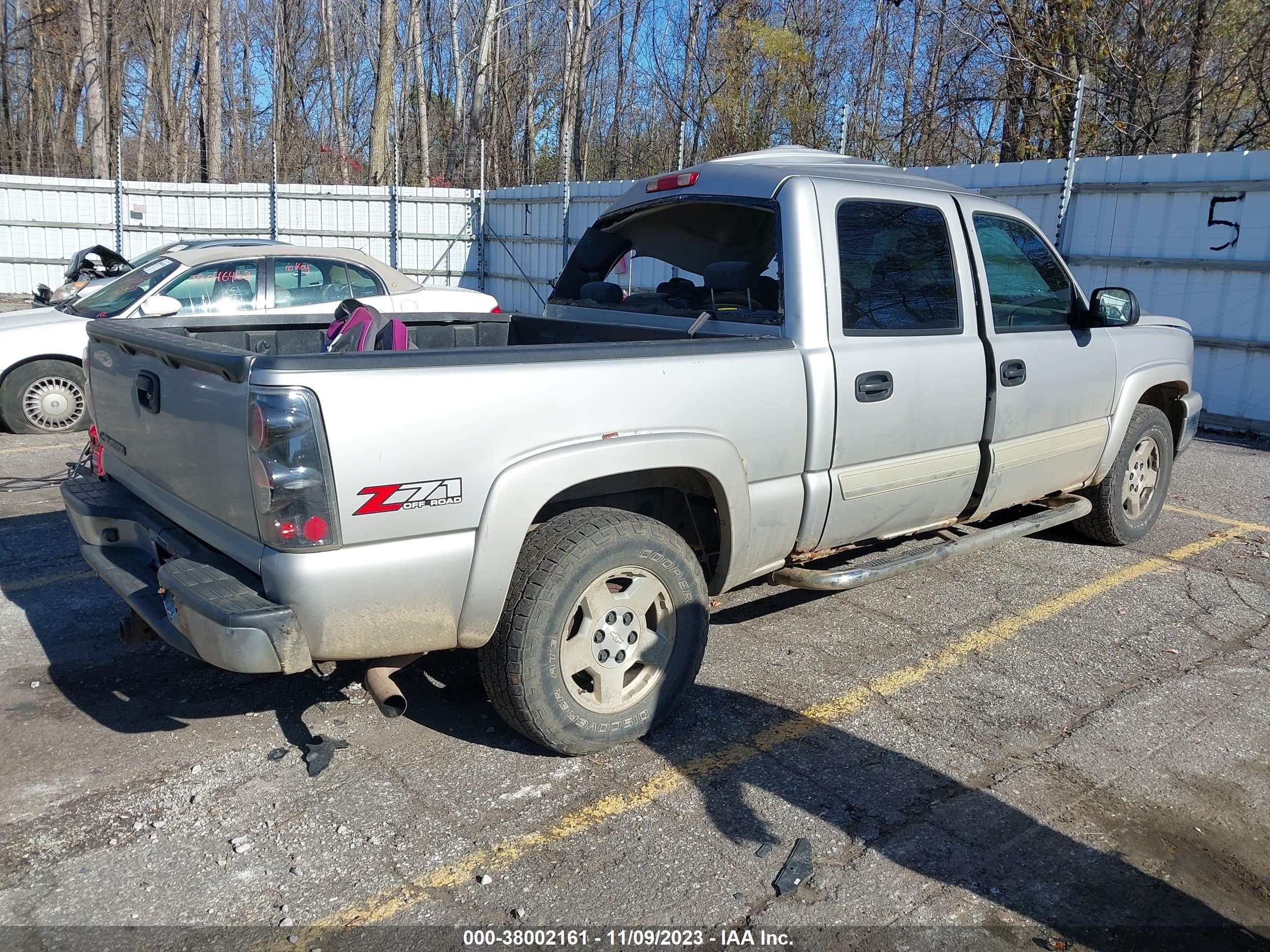 Photo 3 VIN: 2GCEK13T761154309 - CHEVROLET SILVERADO 