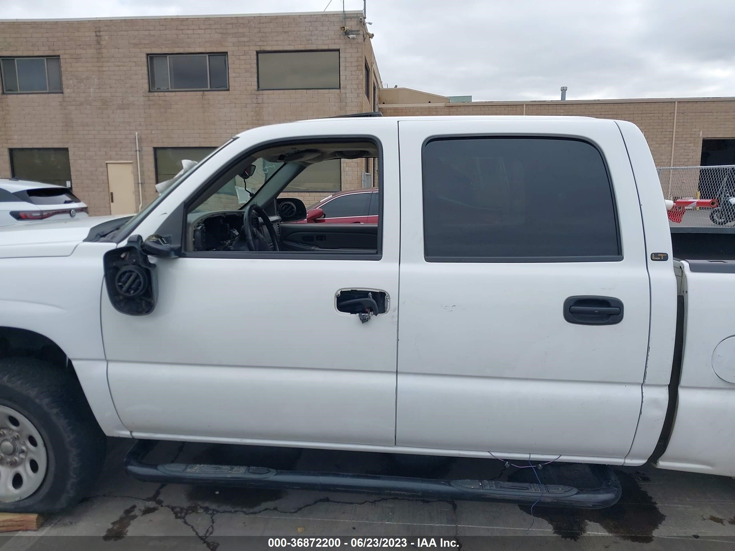 Photo 12 VIN: 2GCEK13T761180151 - CHEVROLET SILVERADO 