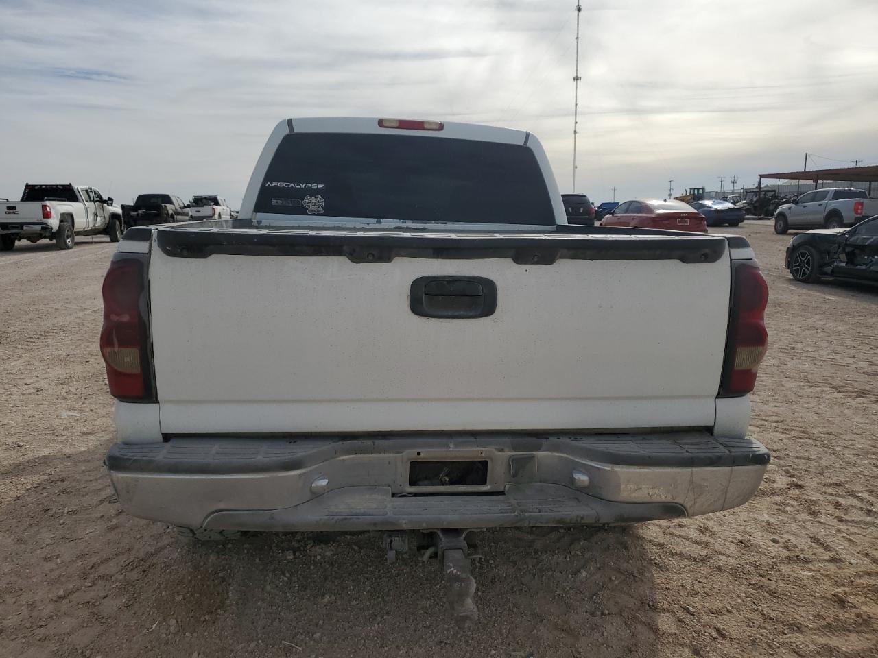 Photo 5 VIN: 2GCEK13T841270986 - CHEVROLET SILVERADO 