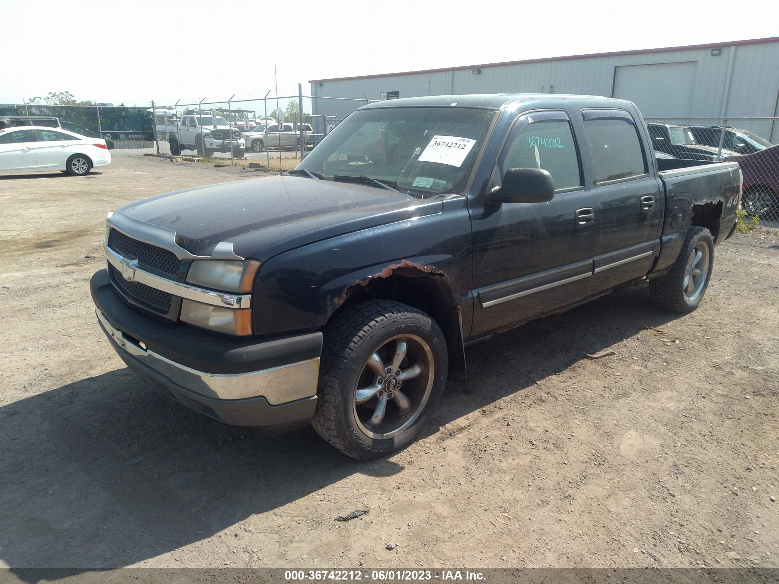 Photo 1 VIN: 2GCEK13T851114478 - CHEVROLET SILVERADO 