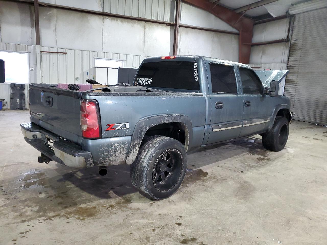 Photo 2 VIN: 2GCEK13T861116684 - CHEVROLET SILVERADO 