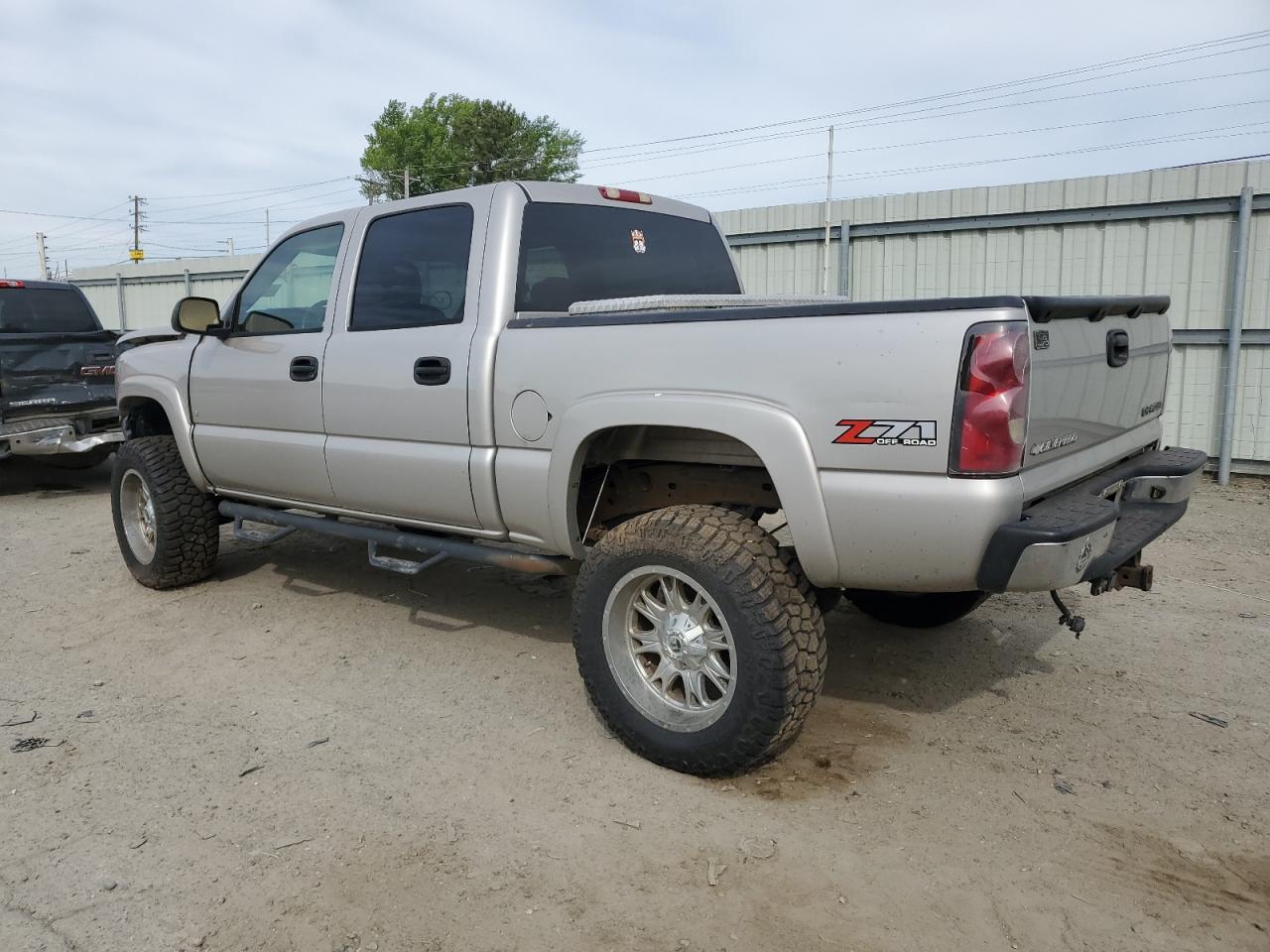 Photo 1 VIN: 2GCEK13T941335201 - CHEVROLET SILVERADO 