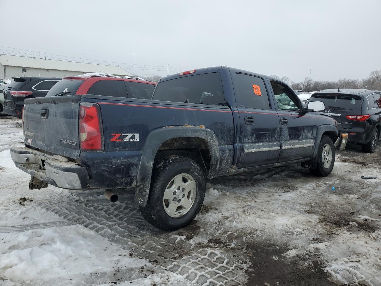 Photo 2 VIN: 2GCEK13T951220096 - CHEVROLET SILVERADO 