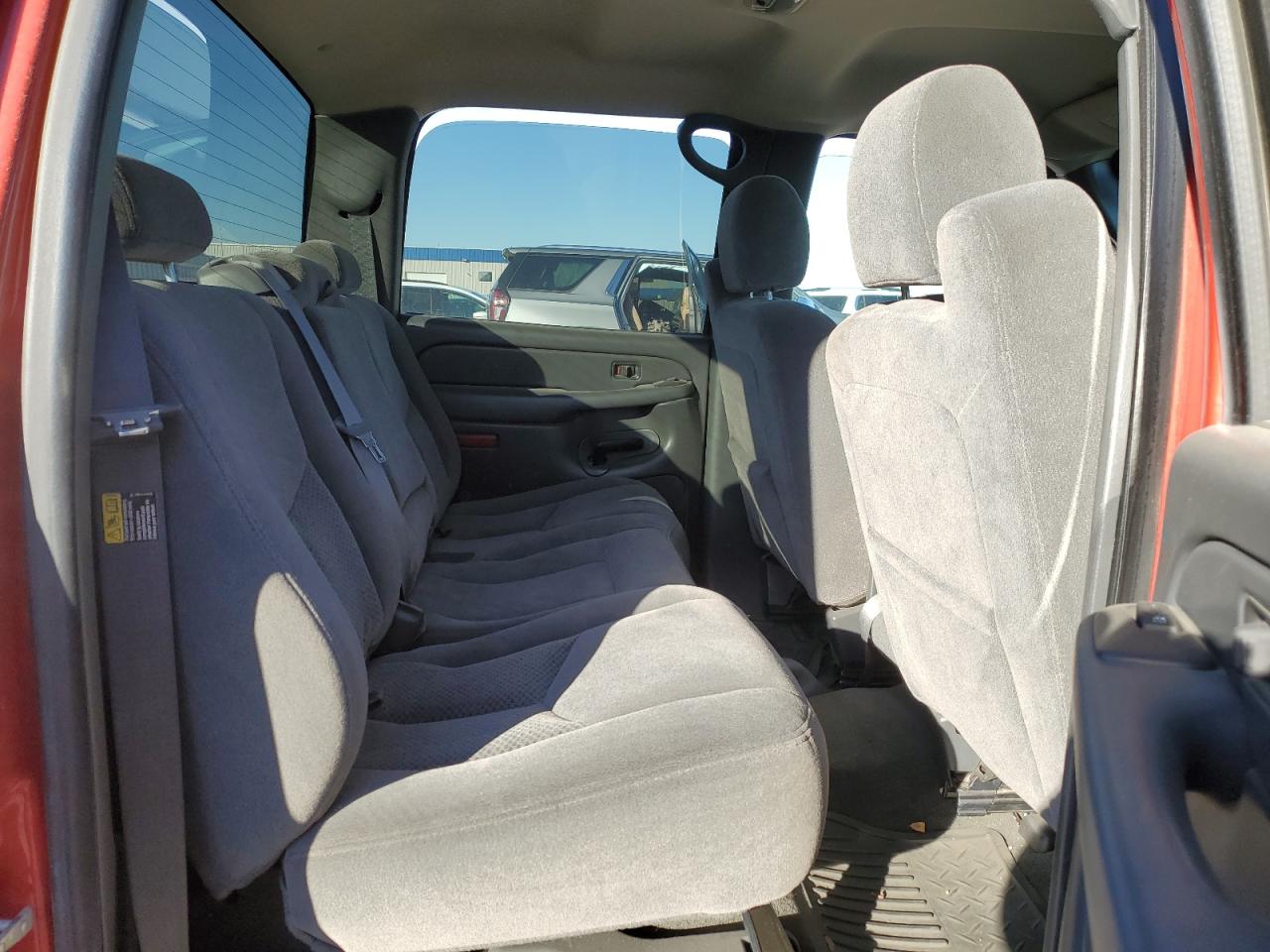 Photo 9 VIN: 2GCEK13T961164551 - CHEVROLET SILVERADO 