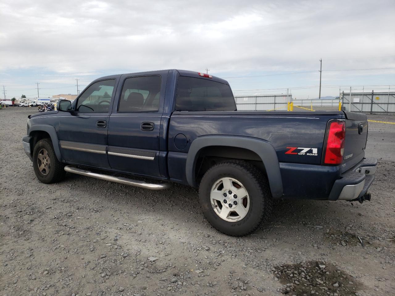 Photo 1 VIN: 2GCEK13TX51117897 - CHEVROLET SILVERADO 