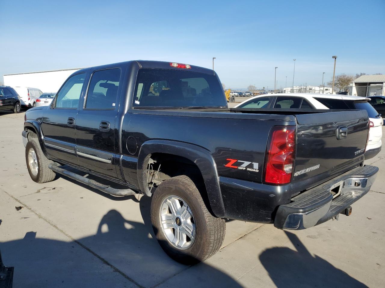 Photo 1 VIN: 2GCEK13TX51125434 - CHEVROLET SILVERADO 