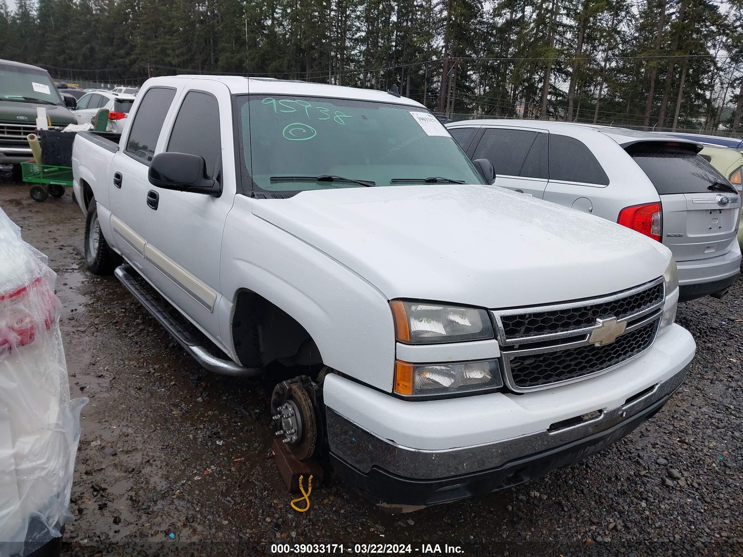 Photo 0 VIN: 2GCEK13TX61136242 - CHEVROLET SILVERADO 