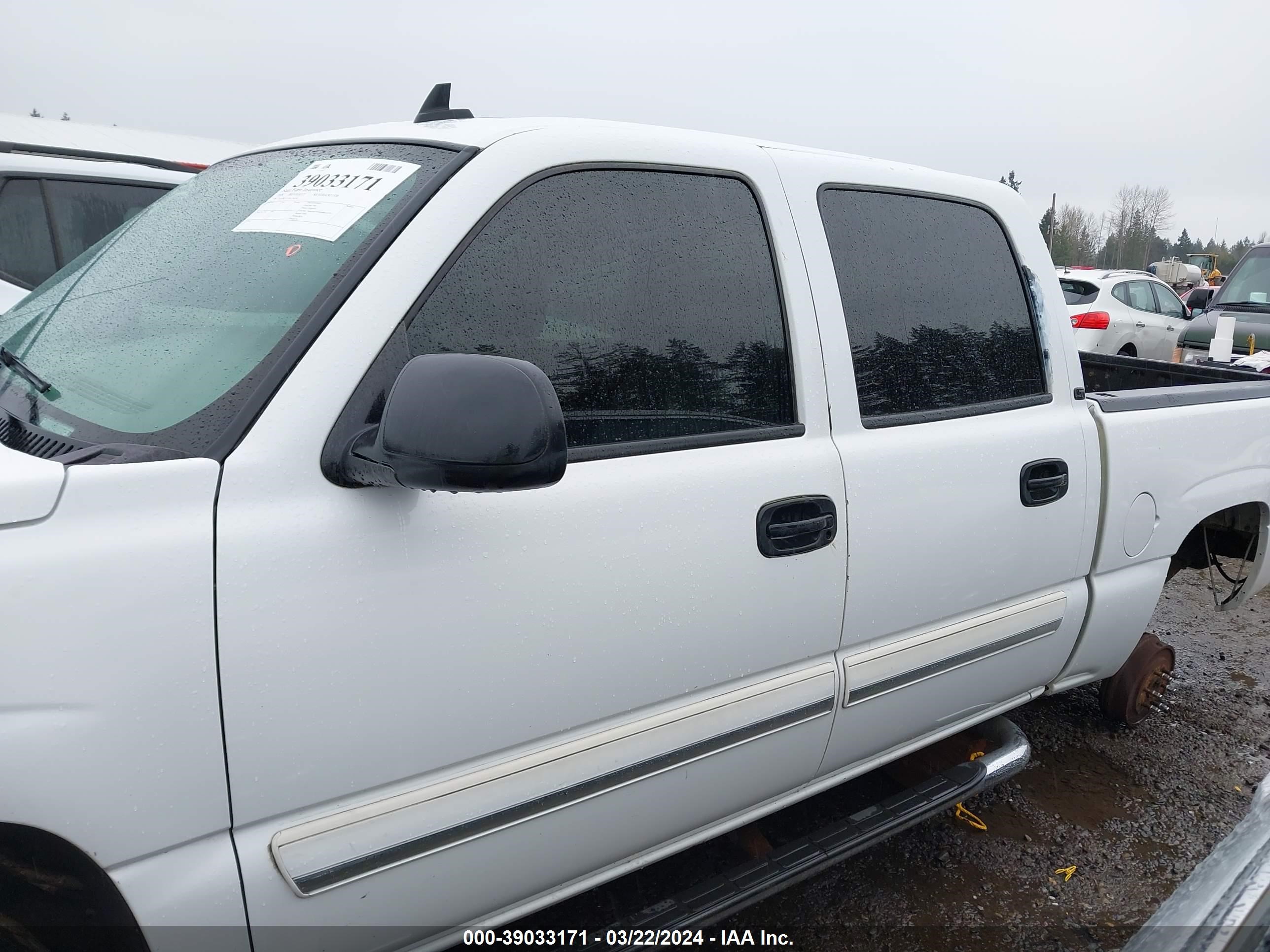 Photo 13 VIN: 2GCEK13TX61136242 - CHEVROLET SILVERADO 