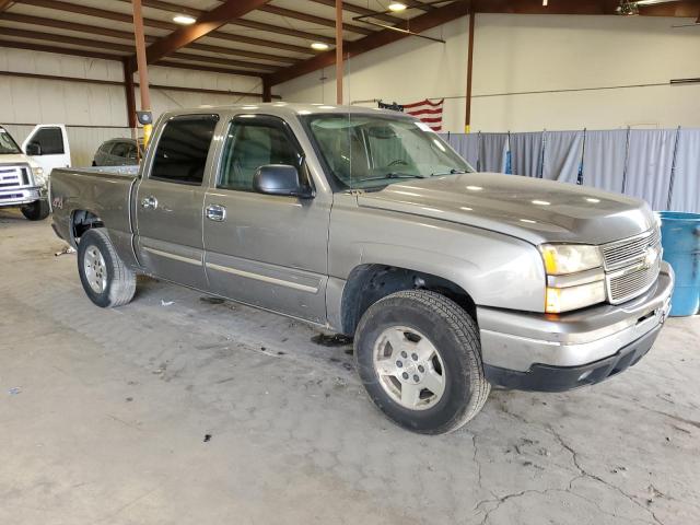 Photo 3 VIN: 2GCEK13TX61158435 - CHEVROLET SILVERADO 