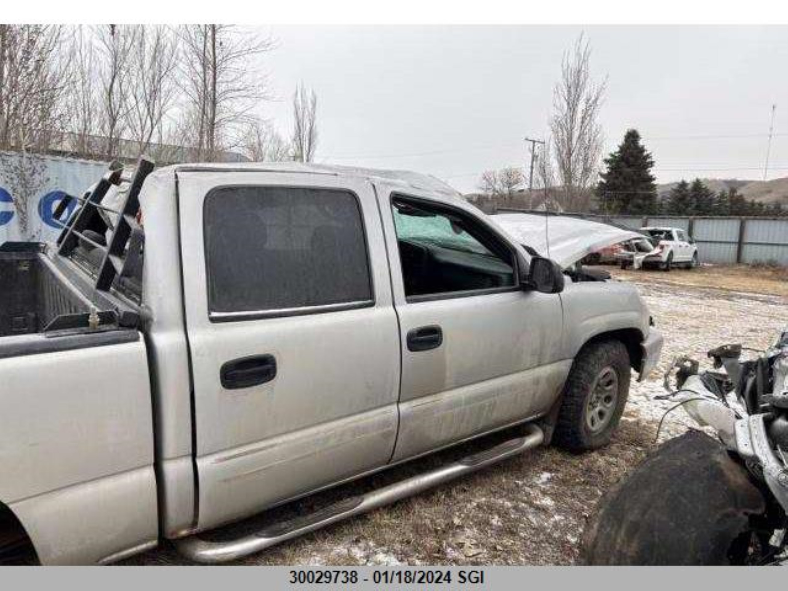 Photo 3 VIN: 2GCEK13V171151201 - CHEVROLET SILVERADO 