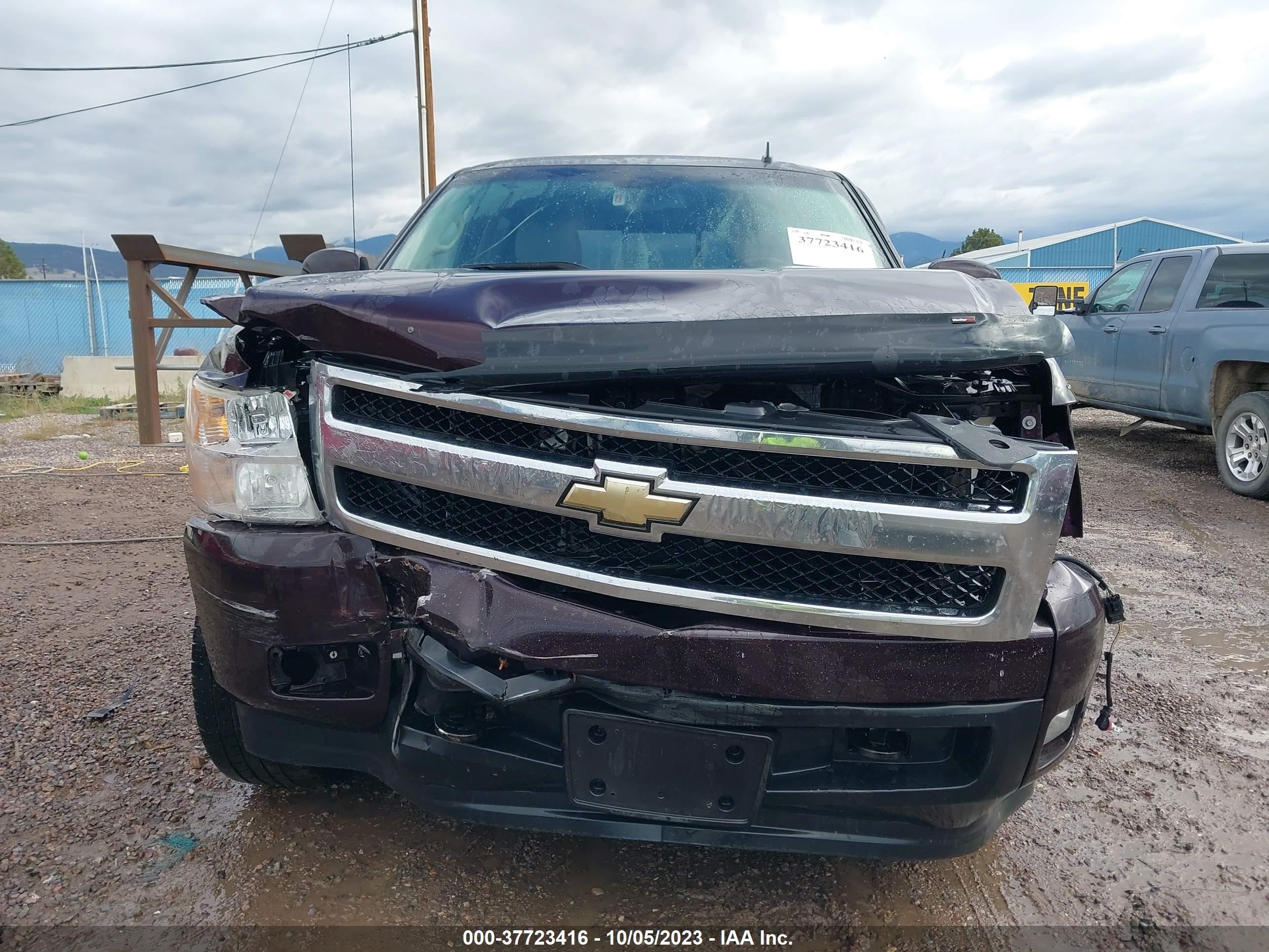 Photo 11 VIN: 2GCEK13Y581105415 - CHEVROLET SILVERADO 