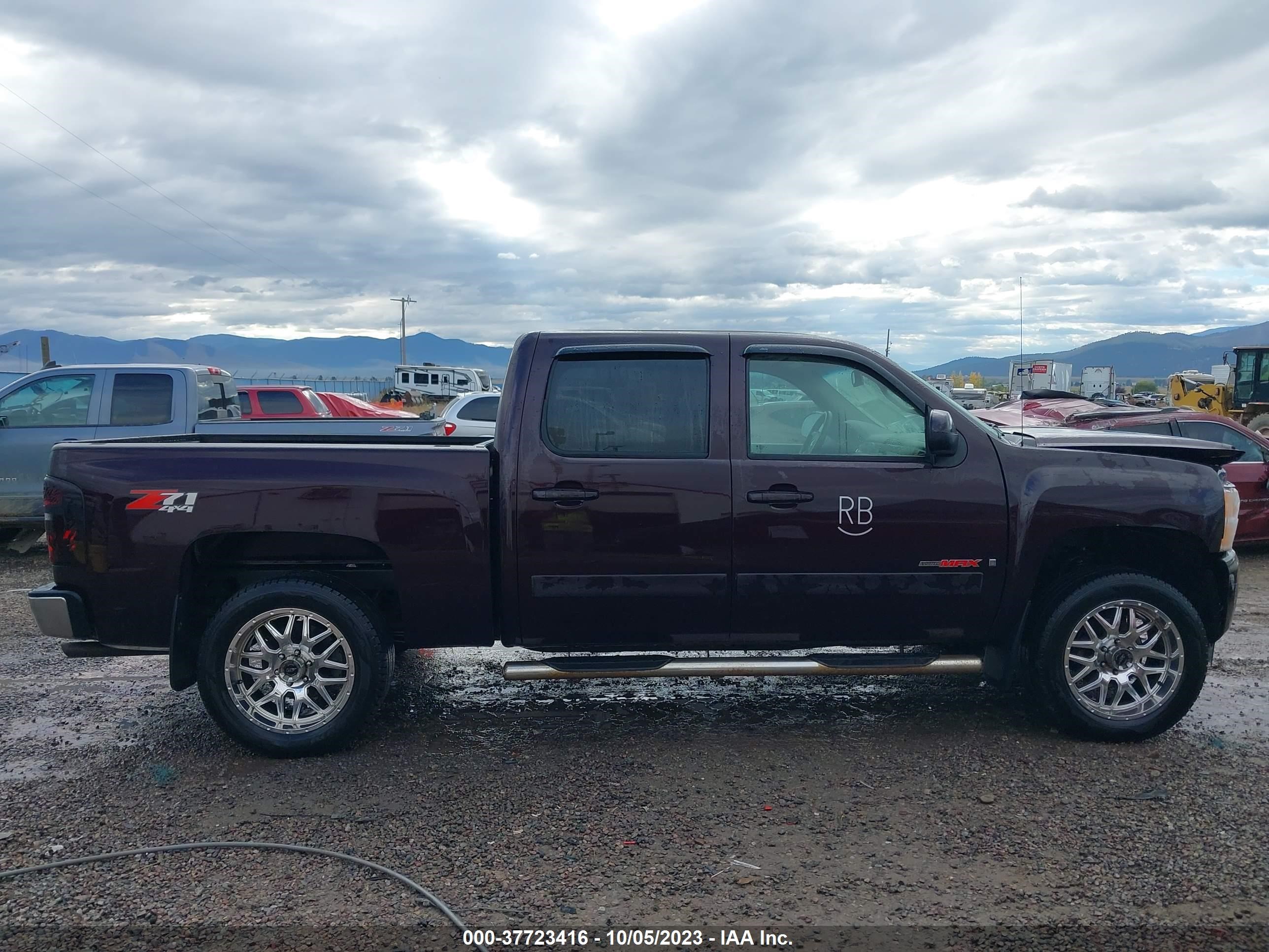 Photo 12 VIN: 2GCEK13Y581105415 - CHEVROLET SILVERADO 