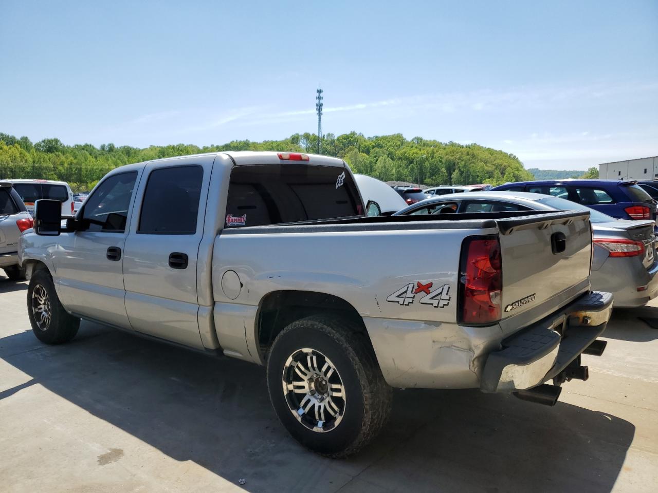 Photo 1 VIN: 2GCEK13Z271106643 - CHEVROLET SILVERADO 