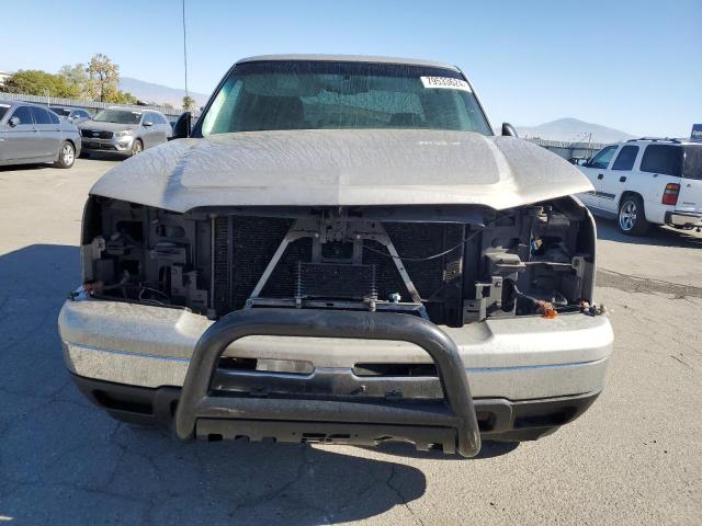 Photo 4 VIN: 2GCEK13Z371170657 - CHEVROLET SILVERADO 