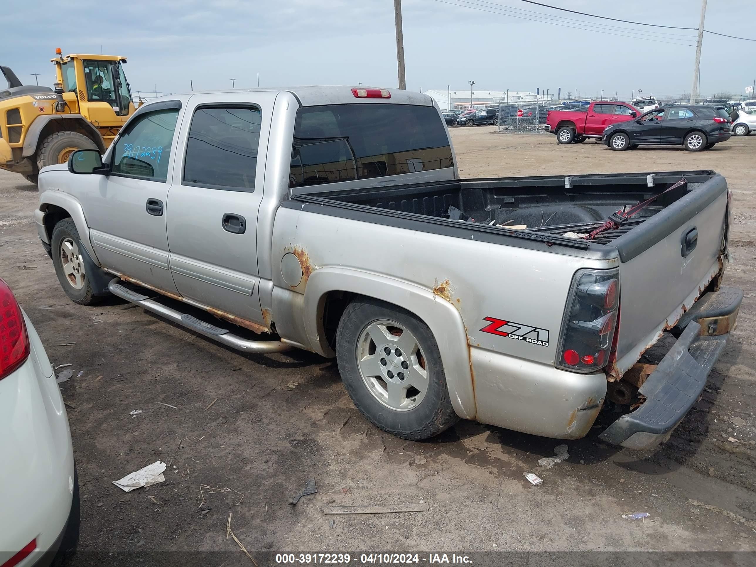 Photo 2 VIN: 2GCEK13Z461347554 - CHEVROLET SILVERADO 