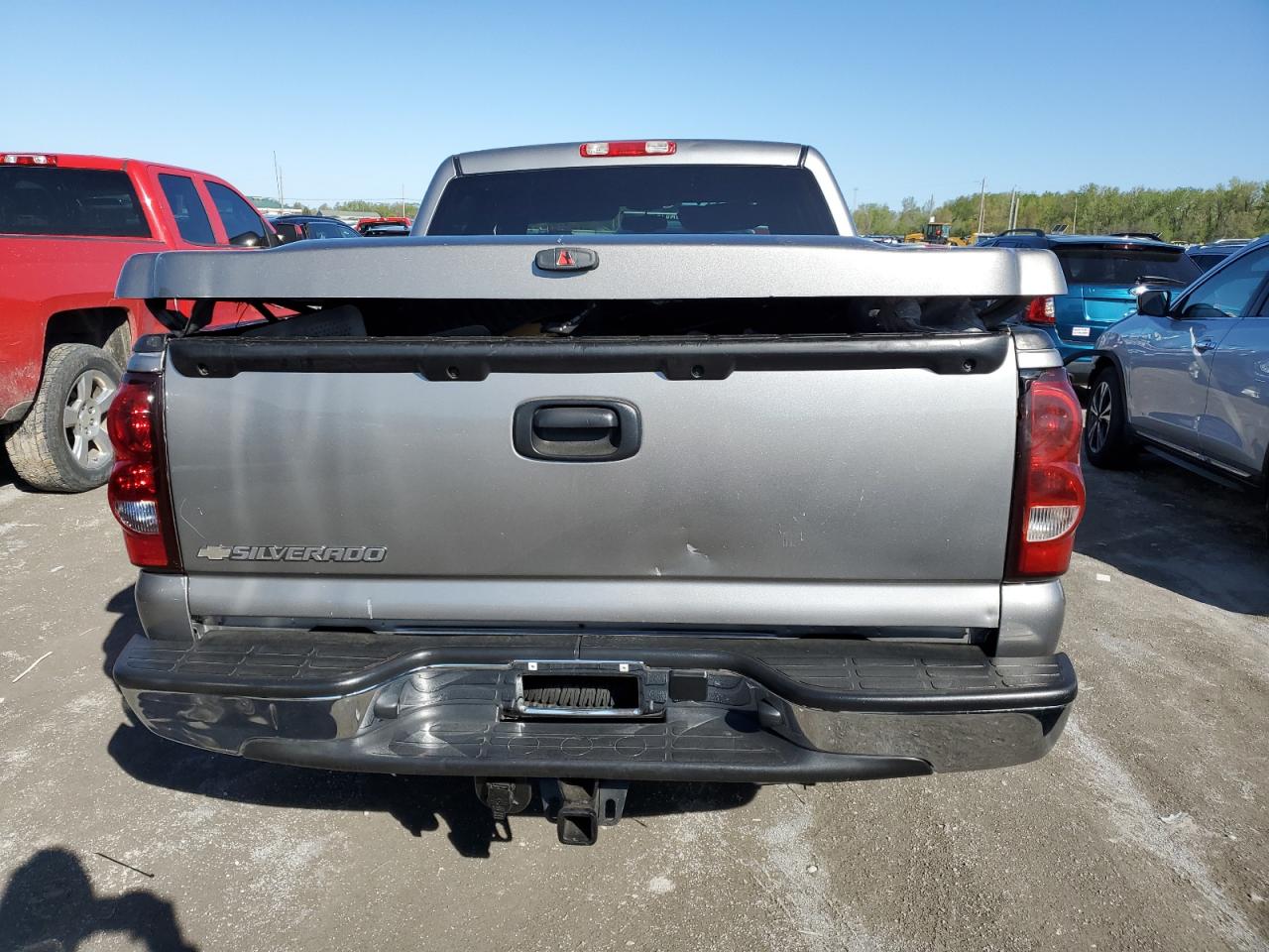 Photo 5 VIN: 2GCEK13Z671119489 - CHEVROLET SILVERADO 