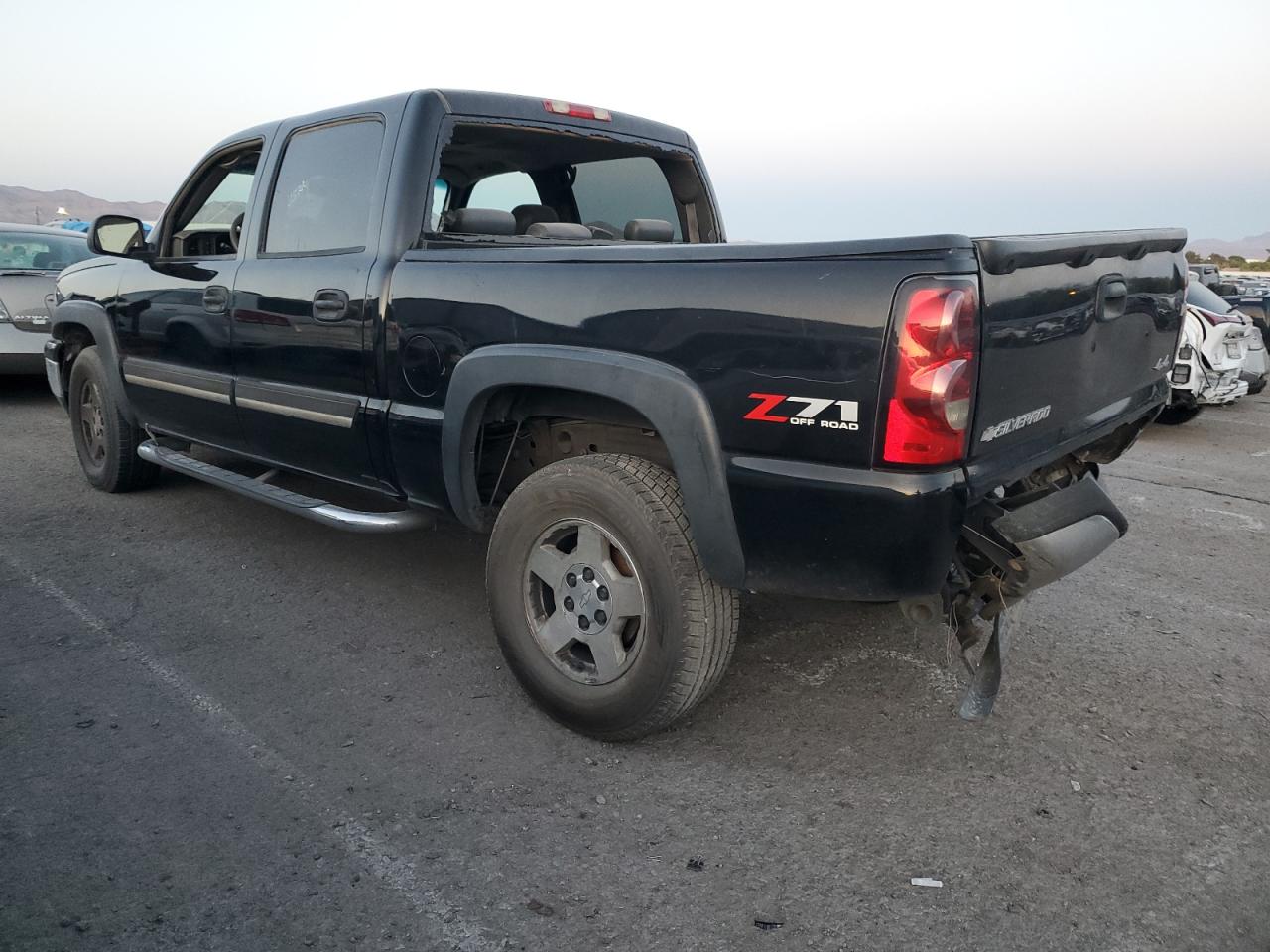 Photo 1 VIN: 2GCEK13Z961325601 - CHEVROLET SILVERADO 