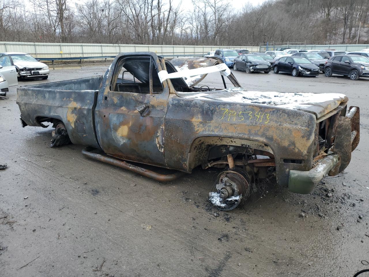 Photo 3 VIN: 2GCEK14H7G1131379 - CHEVROLET S-10 PICKUP 