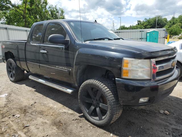 Photo 3 VIN: 2GCEK190271629198 - CHEVROLET SILVERADO 