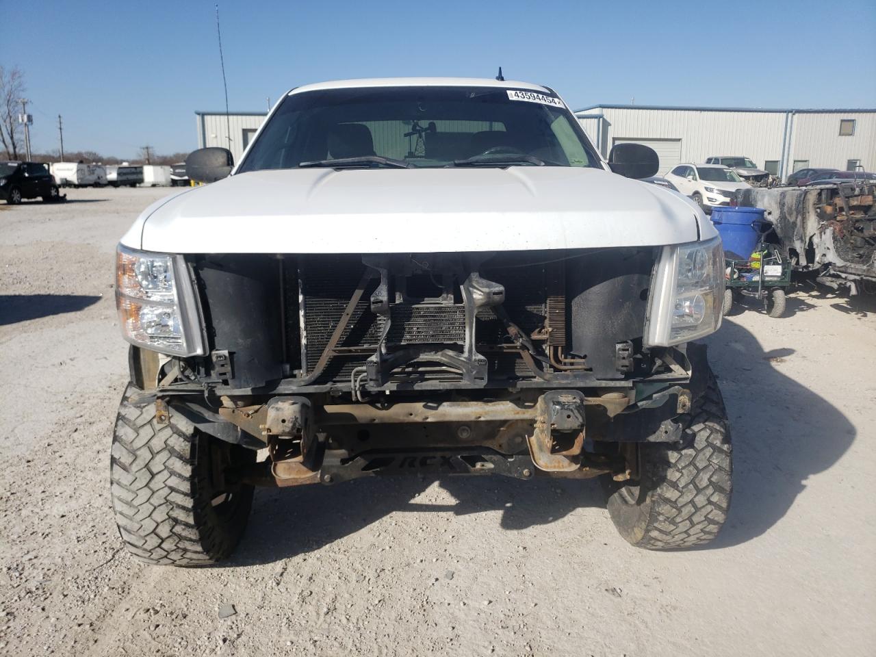 Photo 4 VIN: 2GCEK190381109674 - CHEVROLET SILVERADO 