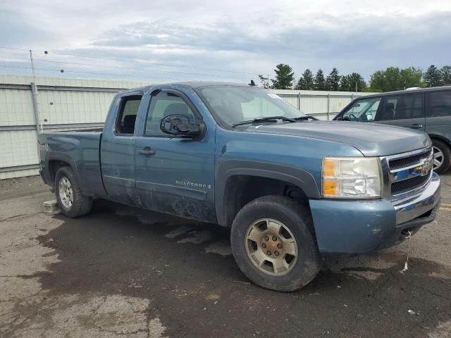 Photo 3 VIN: 2GCEK190381212187 - CHEVROLET SILVERADO 