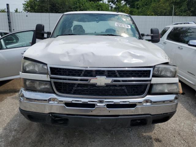 Photo 4 VIN: 2GCEK19B261296971 - CHEVROLET SILVERADO 