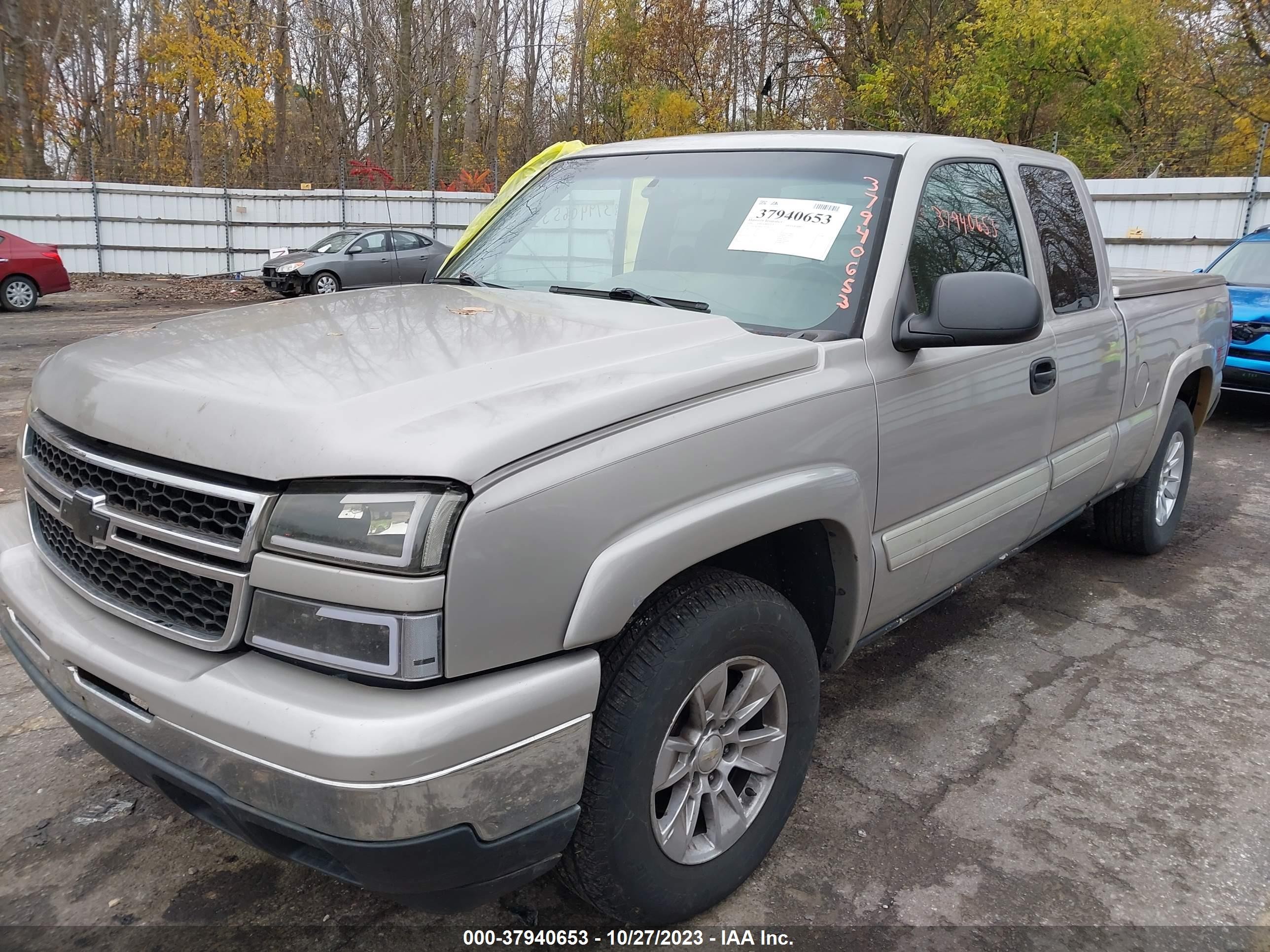 Photo 1 VIN: 2GCEK19B361293769 - CHEVROLET SILVERADO 