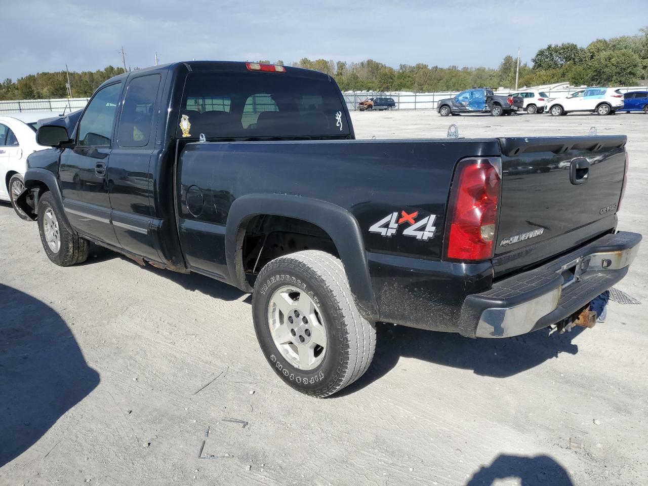 Photo 1 VIN: 2GCEK19B551305628 - CHEVROLET SILVERADO 