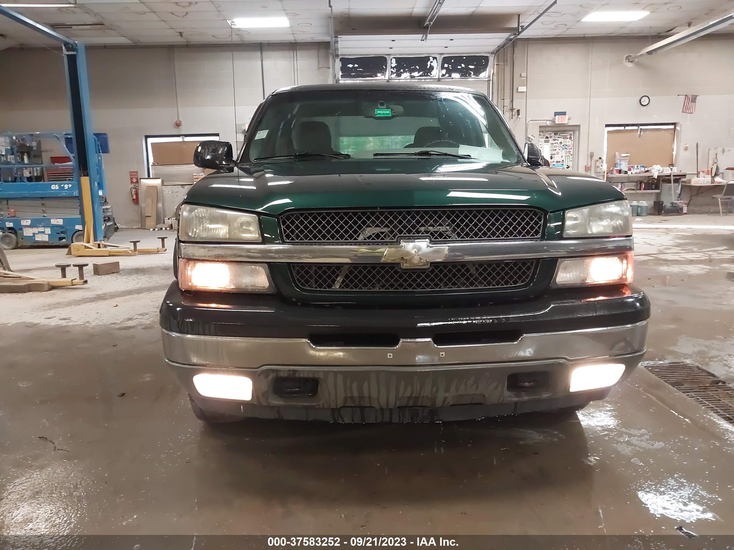 Photo 11 VIN: 2GCEK19B551328200 - CHEVROLET SILVERADO 