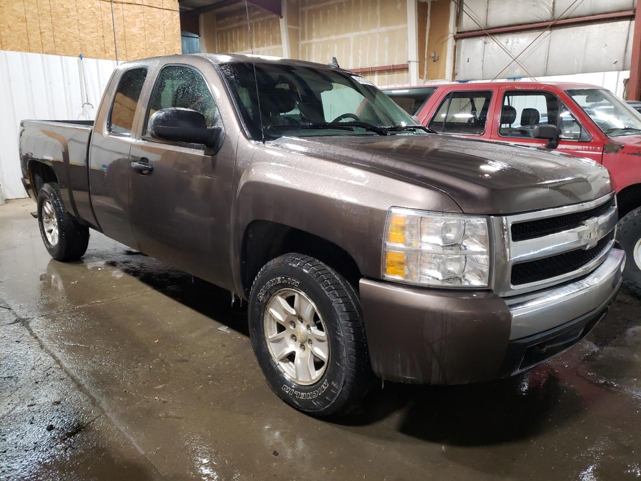 Photo 3 VIN: 2GCEK19C281253453 - CHEVROLET SILVERADO 