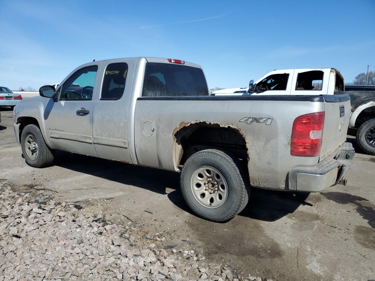 Photo 1 VIN: 2GCEK19C371629303 - CHEVROLET SILVERADO 