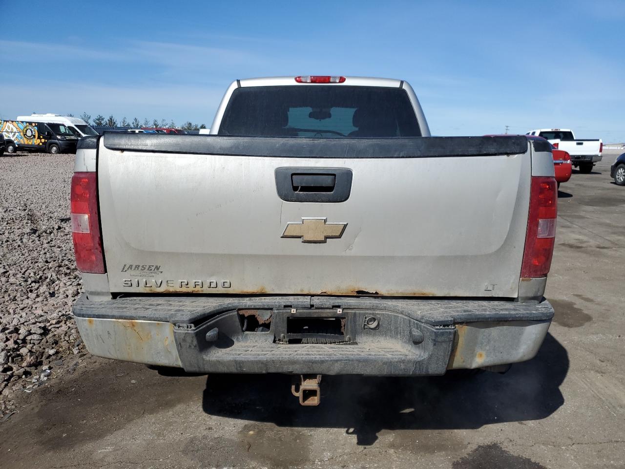 Photo 5 VIN: 2GCEK19C371629303 - CHEVROLET SILVERADO 