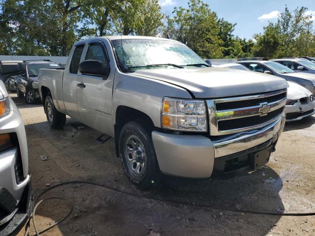 Photo 3 VIN: 2GCEK19C371634341 - CHEVROLET SILVERADO 