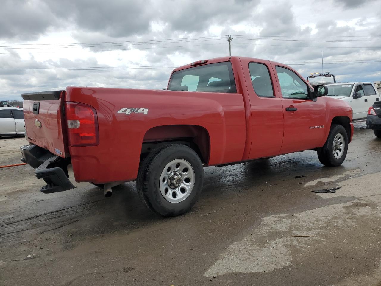 Photo 2 VIN: 2GCEK19C481276264 - CHEVROLET SILVERADO 