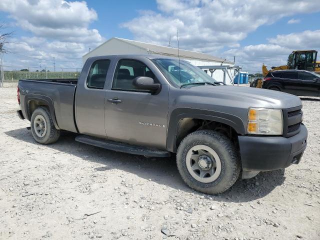 Photo 3 VIN: 2GCEK19C991101042 - CHEVROLET SILVERADO 